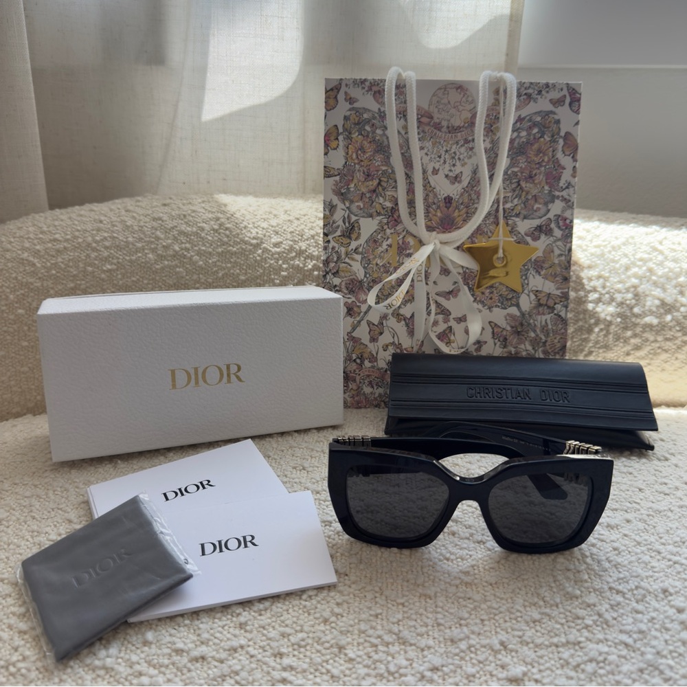 Christian Dior Miss Dior Black Sunglasses | MissDior S21 - Picture 10 of 16